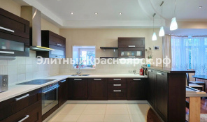 Большая квартира в Академгородке. цена 27000000.00 Фото 3.