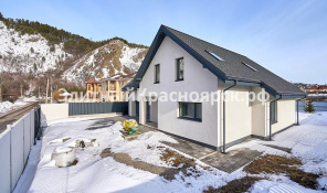 Стильный дом на Скальной цена 45000000.00 Фото 2.