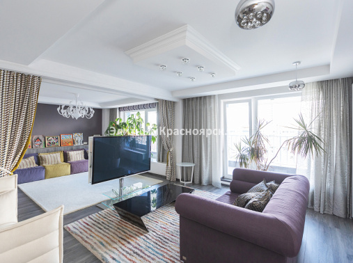 Большая комфортабельная квартира в Лазурном цена 36000000.00