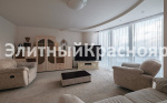 Трехкомнатная квартира в центре с лучшим видом на город и реку и горы цена 19000000.00 Фото 5.